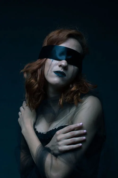 8 Blindfold Challenges That Will Transform Your Night as a Couple